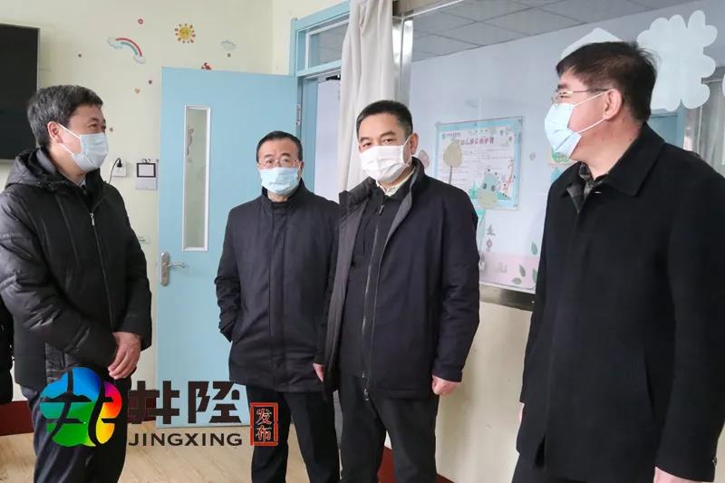 县委副书记,县长李杰参加调研.